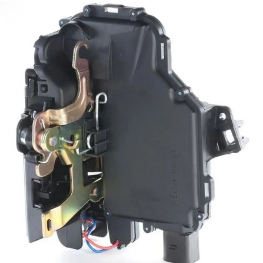 KAPI KİLİDİ SAĞ ARKA VOLKSWAGEN GOLF-BORA-PASSAT-SEAT LEON-TOLEDO-SKODA OCTAVIA  3B4839016A