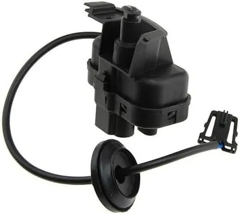 DEPO KAPAK MOTORU VW TIGUAN 12-18 GOLF VI SCIROCCO   5N0810773