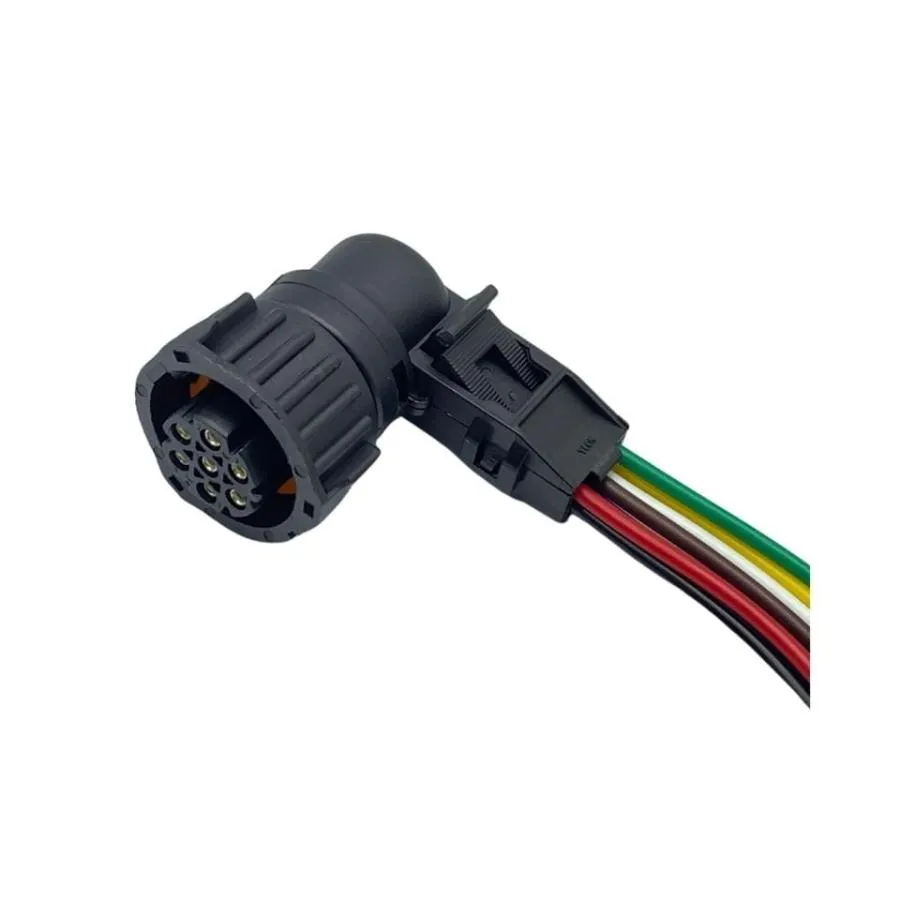 STOP SOKETİ (7 FİŞ KABLOLU) (DİŞİ) (L TİPİ) MAN-MERCEDES 7K006K 1ADET FİYATIDIR